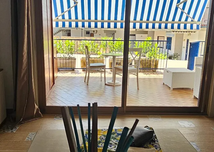 Marisa House Apartment Giardini Naxos