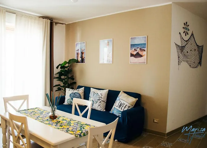 Marisa House Giardini Naxos